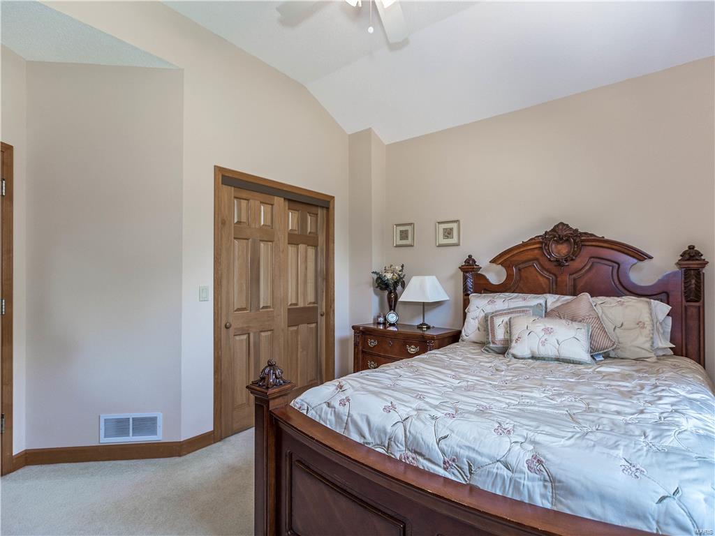 1712 North Bluff Road Collinsville, IL 62234 - Photo 35 of 54 Gallery Image 35