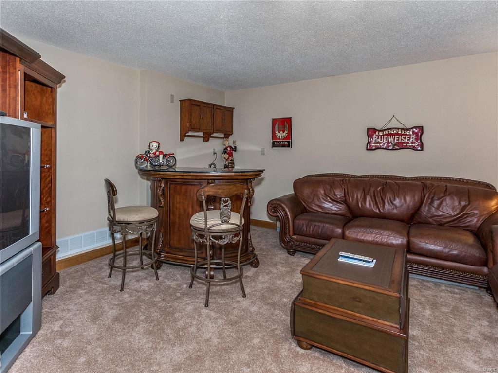 1712 North Bluff Road Collinsville, IL 62234 - Photo 41 of 54 Gallery Image 41