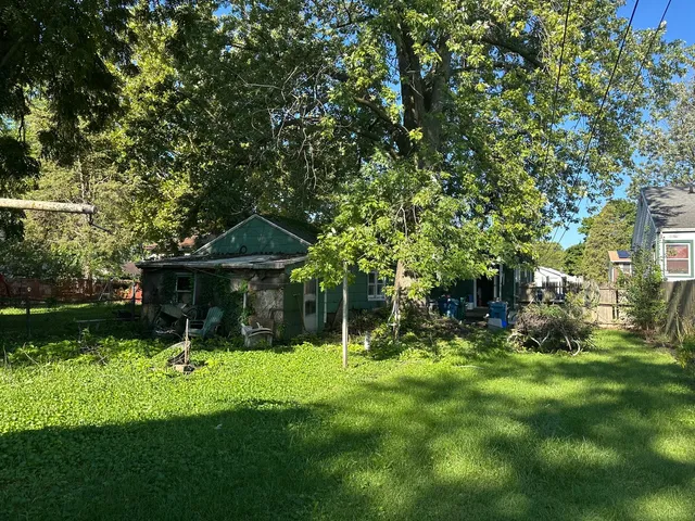 $80,000 | 184 South Forest Avenue, Bradley, IL 60915