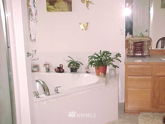 223 Walter Road Winlock, WA 98596 - Photo 13 of 15