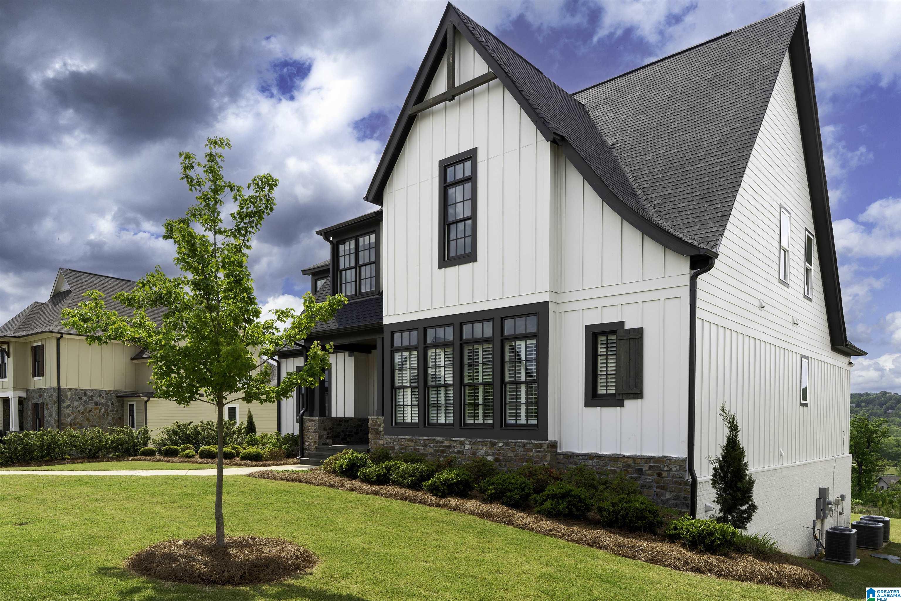 1904 Blackridge Road Birmingham, AL 35244 - Photo 3 of 86