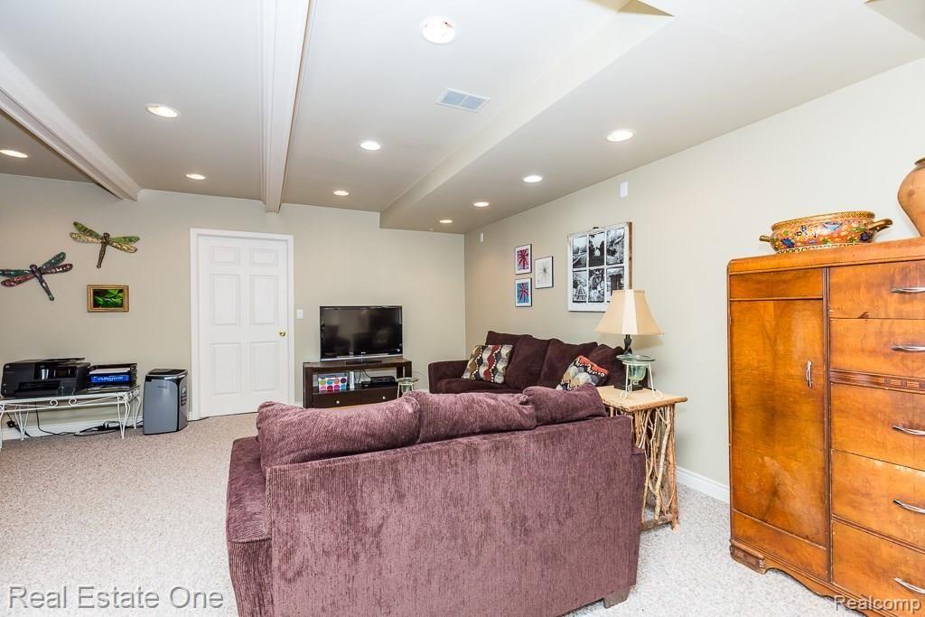 1034 River Mist Drive Rochester, MI 48307 - Photo 27 of 38 River Mist-W034.jpg