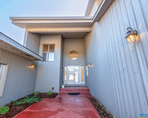 a view of an entryway