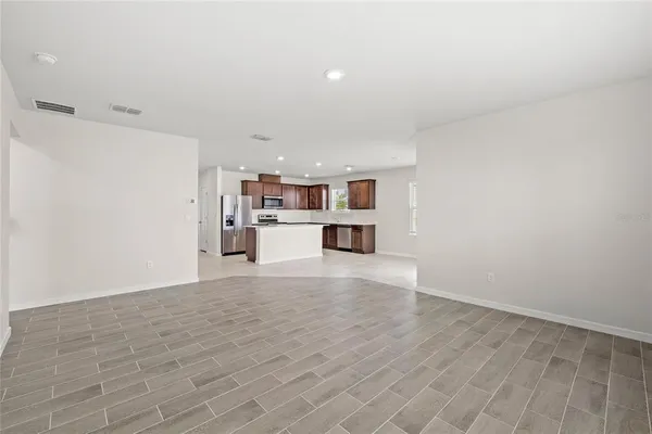 $2,200 | 1575 Aspen Avenue, Davenport, FL 33837