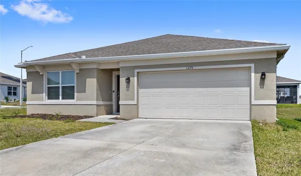 $2,200 | 1575 Aspen Avenue, Davenport, FL 33837