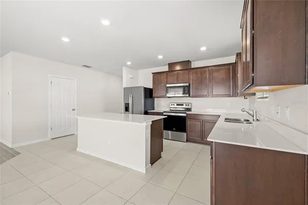 $2,200 | 1575 Aspen Avenue, Davenport, FL 33837