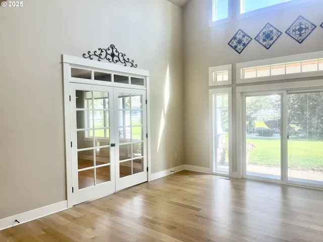 an empty room with a window