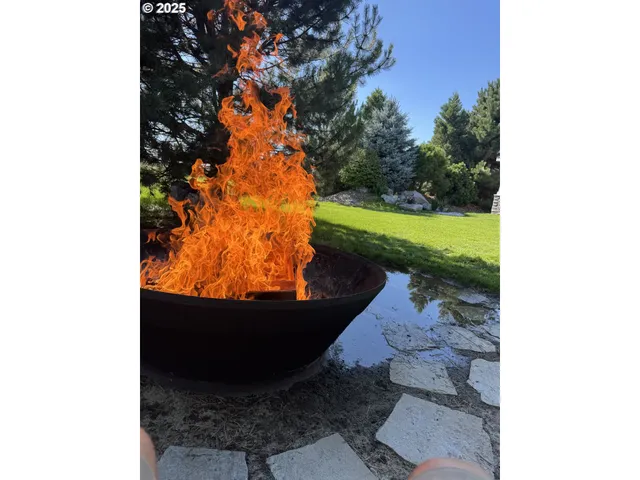 a view of an outdoor space and a yard