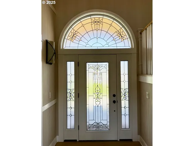 $950,000 | 290 East McKinney Avenue, Hermiston, OR 97838