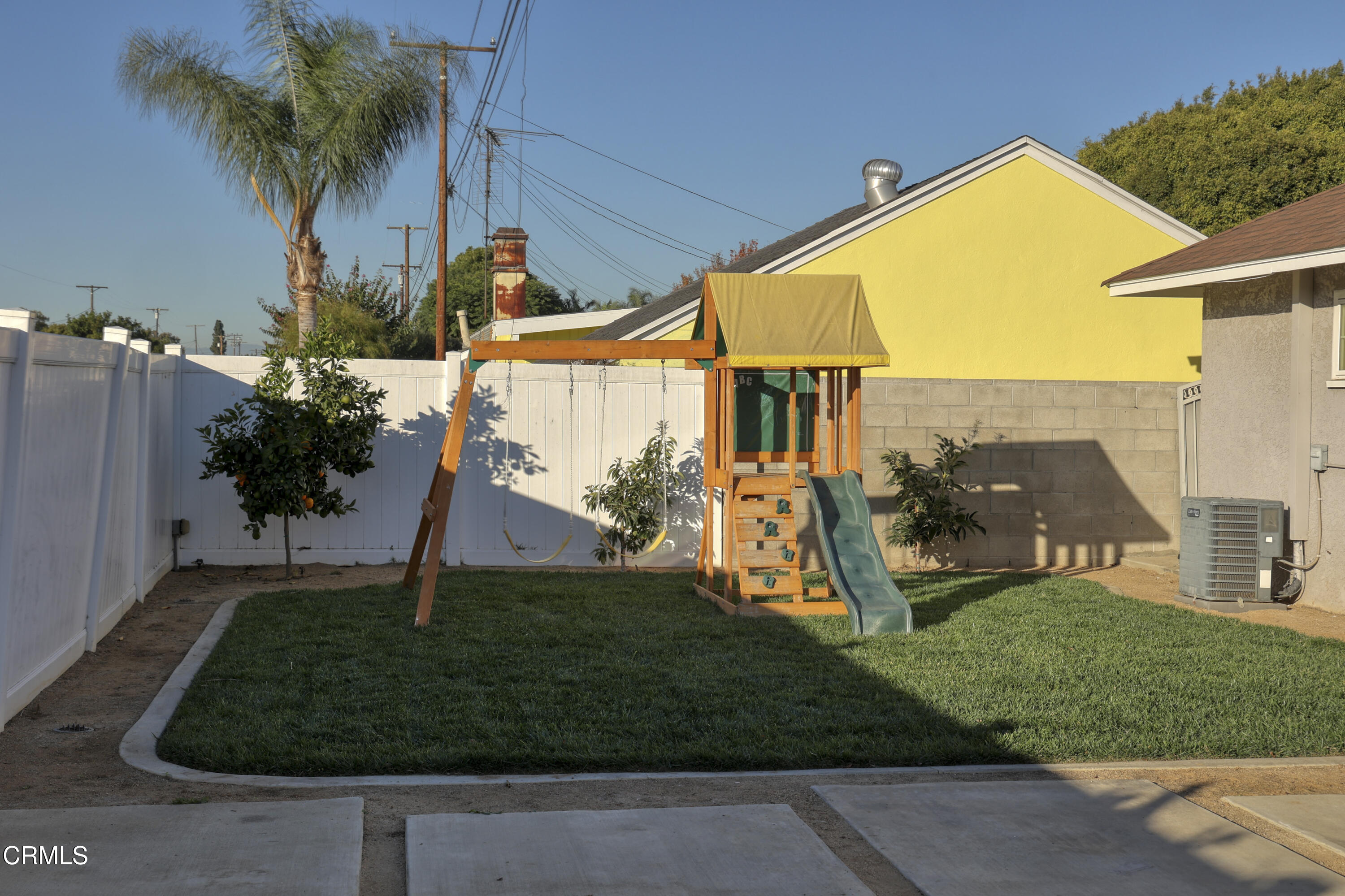 3045 Rutgers Avenue Long Beach, CA 90808 - Photo 20 of 24 043_5E0A6651