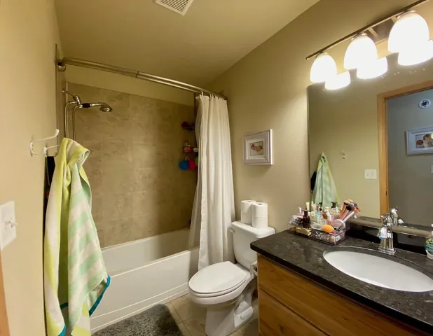 $495,000 | 3037 Claire Drive East, West Fargo, ND 58078