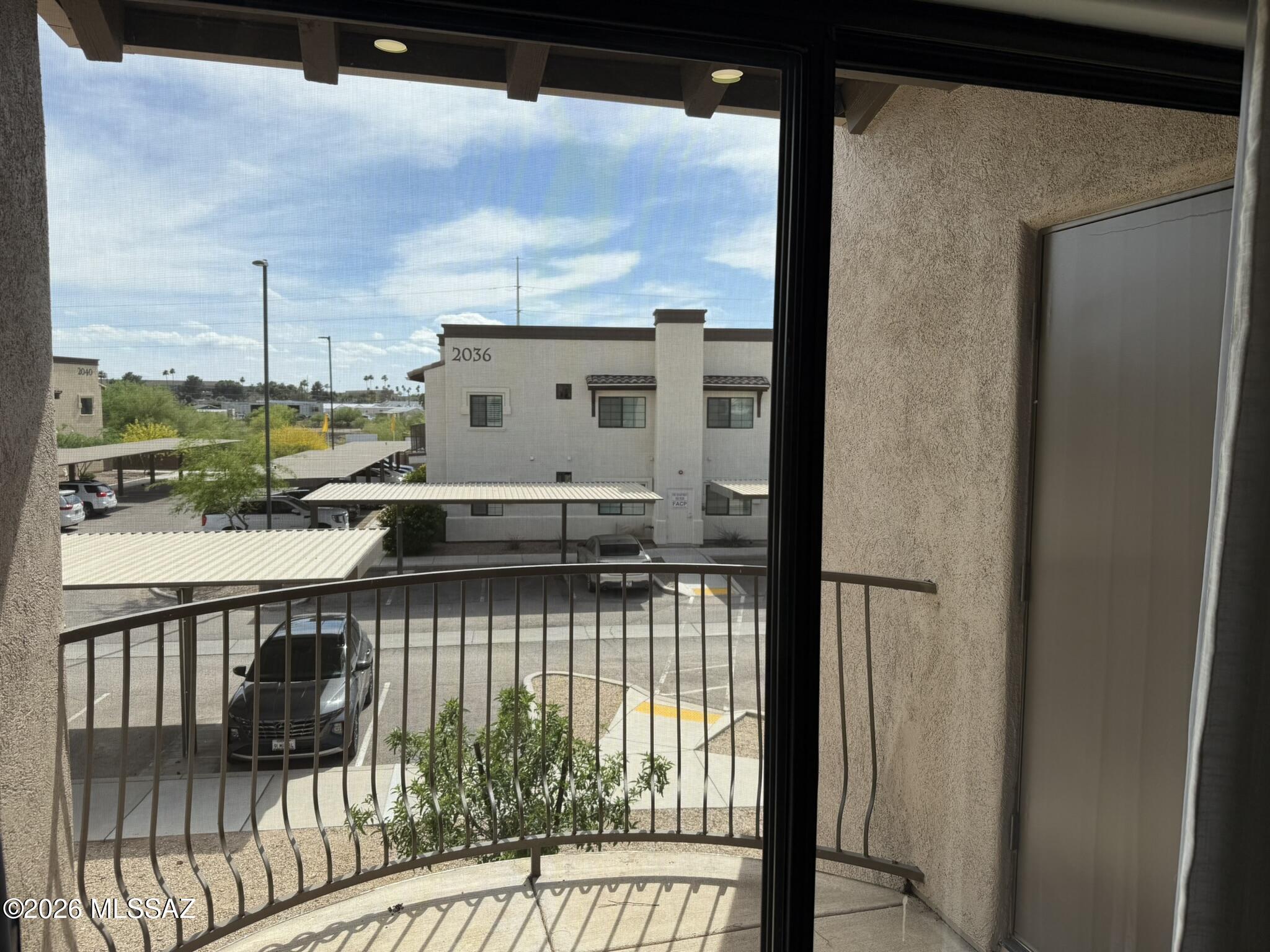 2028 East River Road, Unit 203 Tucson, AZ 85718 - Photo 21 of 36