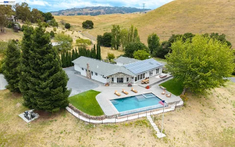 $1,875,000 | 5550 Sweigert Road, San Jose, CA 95132