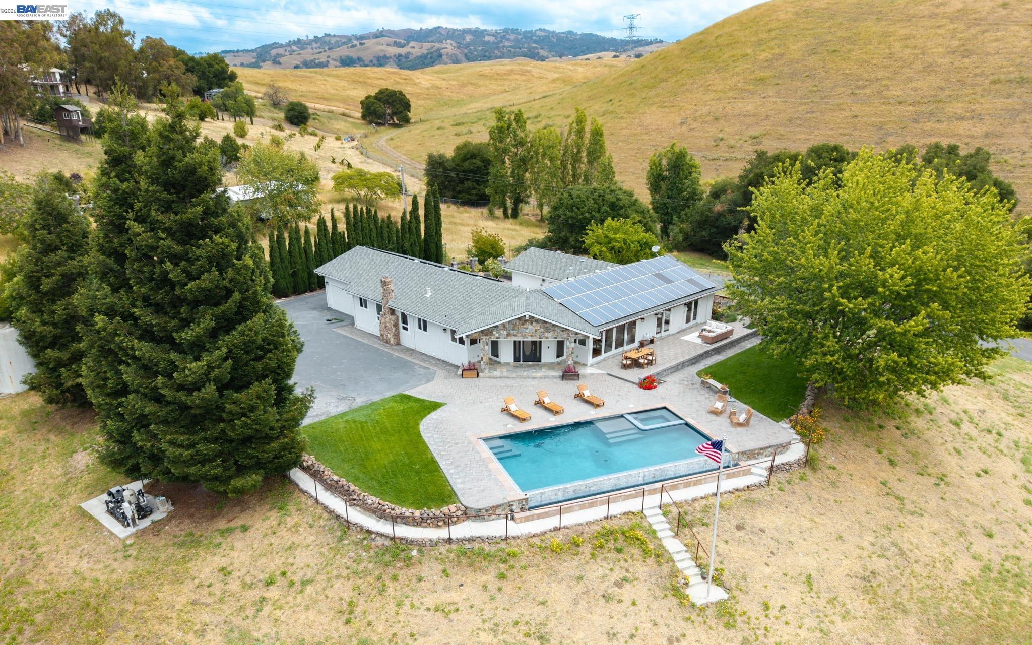 5550 Sweigert Road San Jose, CA 95132 - Photo 1 of 49