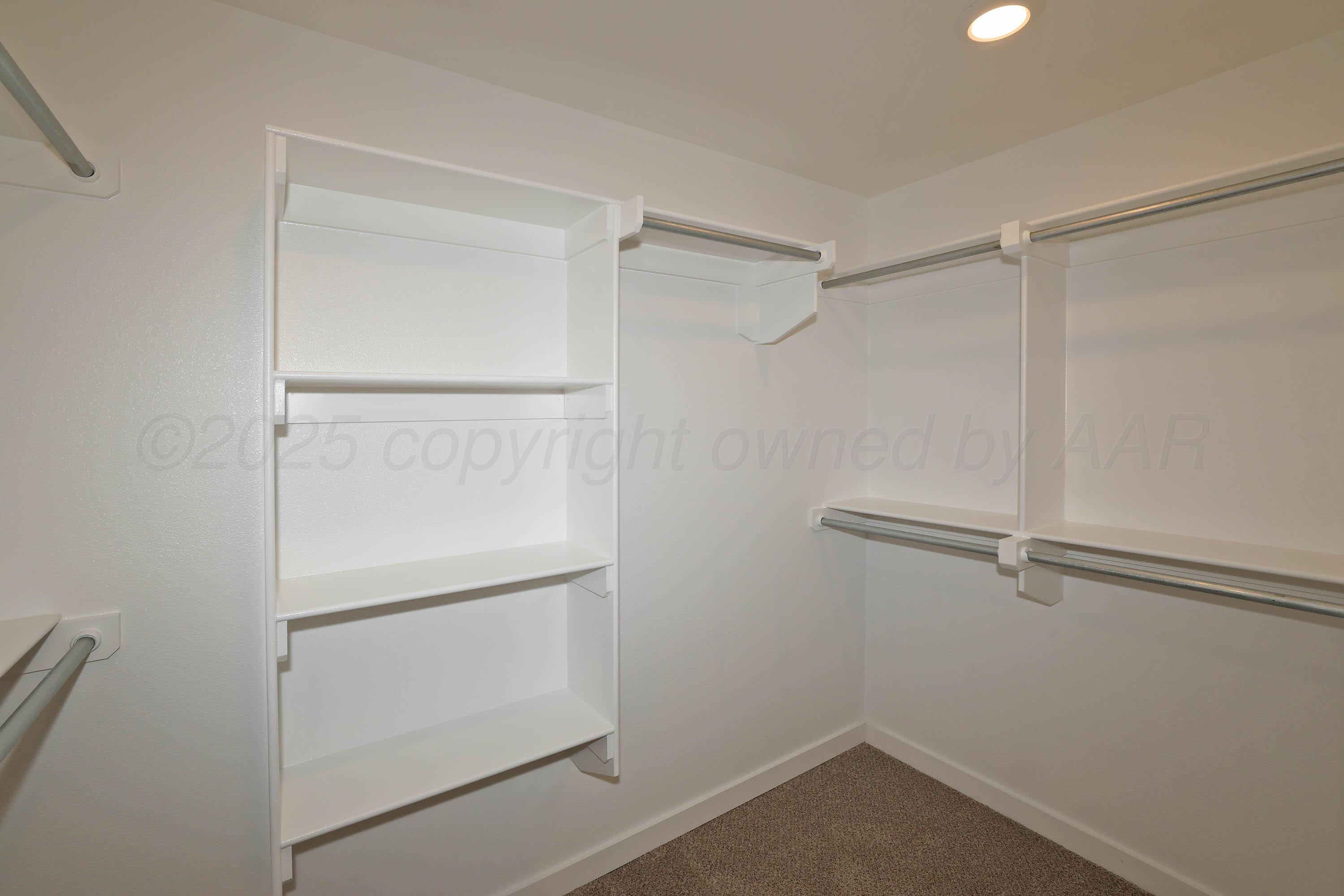 9704 Firewood Lane Amarillo, TX 79124 - Photo 16 of 32 16-Primary Closet