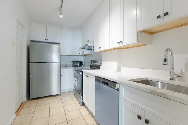 $3,500 | 100 Marion Street, Unit 22, Brookline, MA 02446
