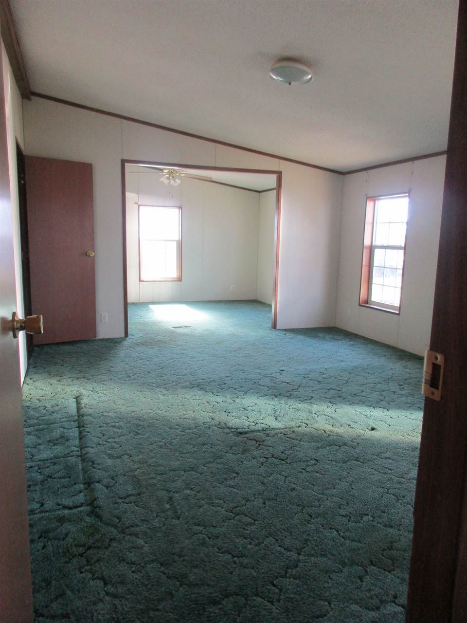 3420 South Field Road Vincennes, IN 47591 - Photo 9 of 20 Gallery Image 9