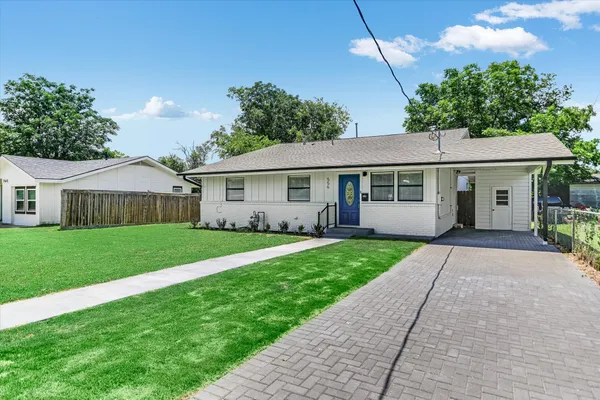 $549,900 | 556 East 19th Street, Georgetown, TX 78626