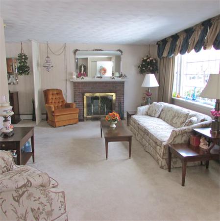13 Connor Road Beverly, MA 01915 - Photo 3 of 28 Gallery Image 3