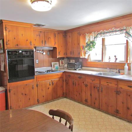 13 Connor Road Beverly, MA 01915 - Photo 9 of 28 Gallery Image 9