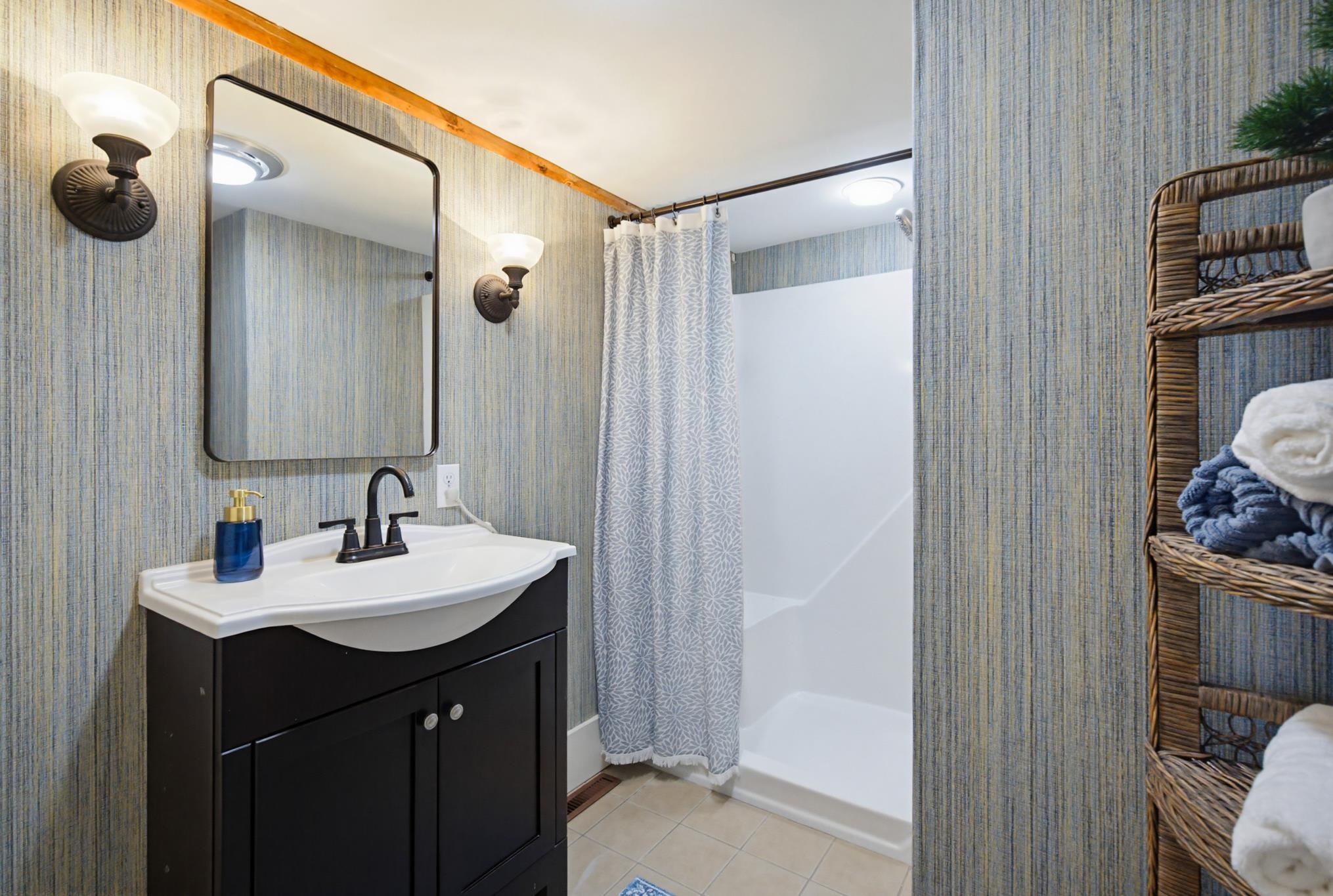 6 Fifield Lane, Unit B Stratham, NH 03885 - Photo 25 of 46