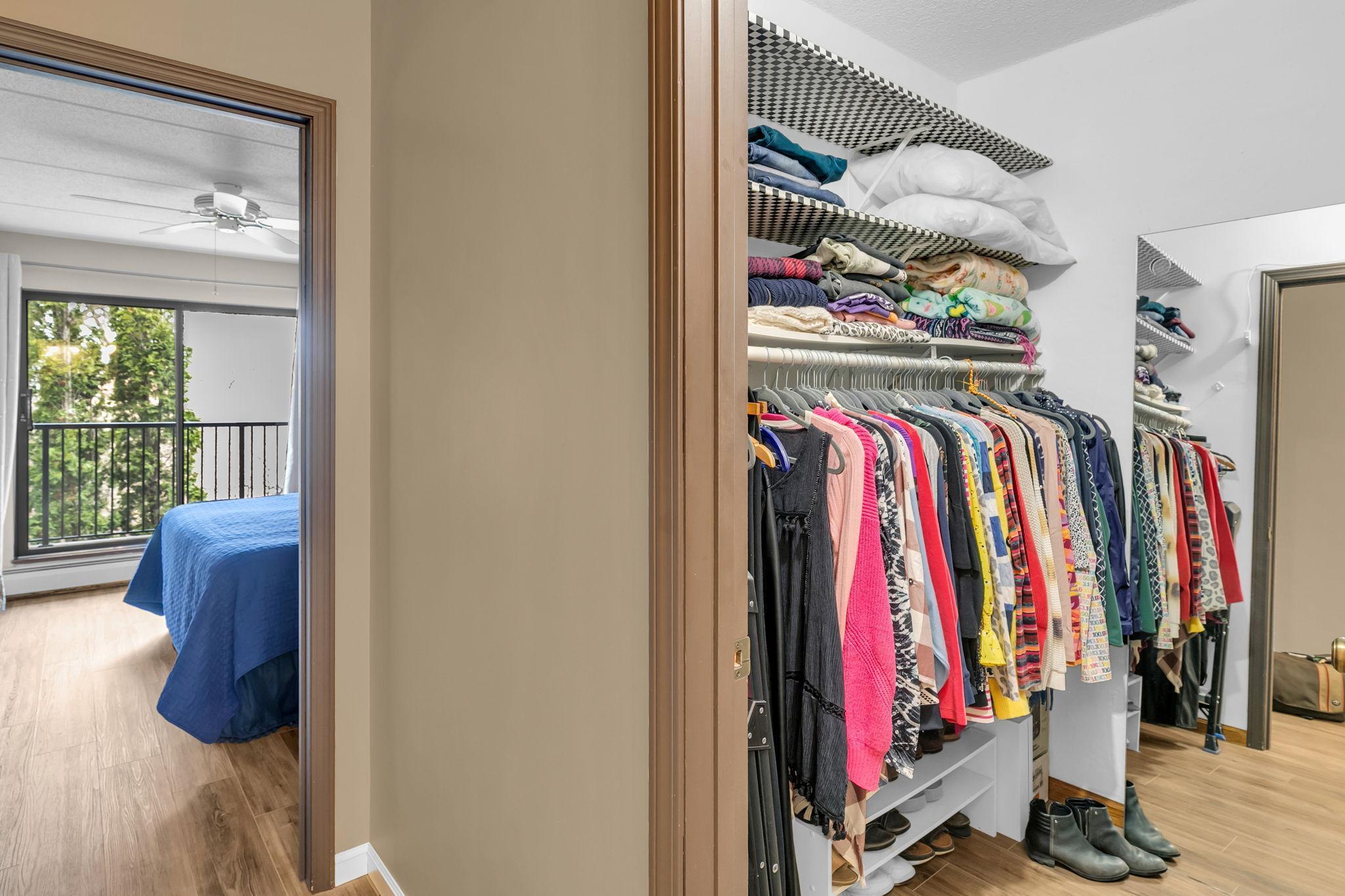 10401 Cedar Lk Road South, Unit 405 Hopkins, MN 55305 - Photo 15 of 22