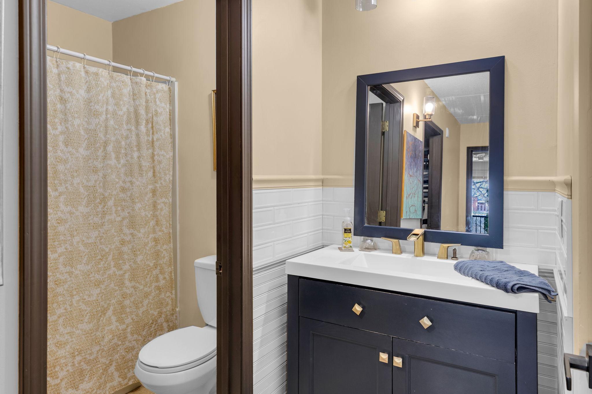 10401 Cedar Lk Road South, Unit 405 Hopkins, MN 55305 - Photo 16 of 22