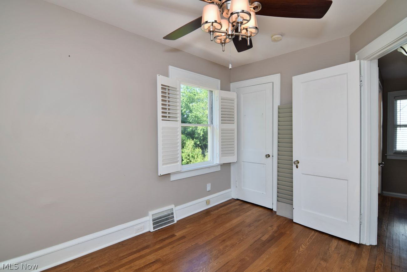 3356 Clarendon Road Cleveland Heights, OH 44118 - Photo 28 of 43 Bedroom 3