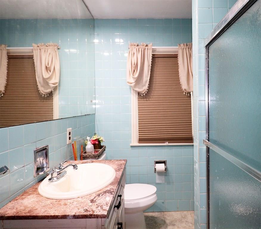 17 Overlook Drive Springfield, MA 01118 - Photo 12 of 20 Gallery Image 12
