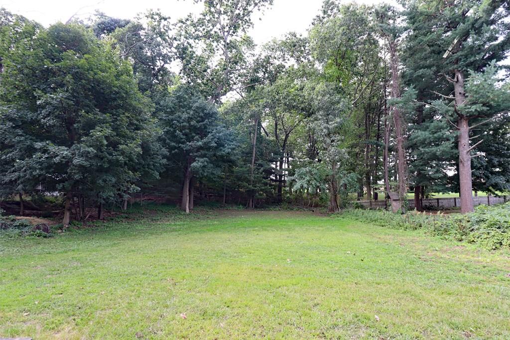 17 Overlook Drive Springfield, MA 01118 - Photo 19 of 20 Gallery Image 19