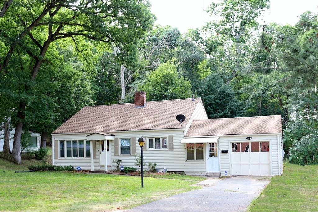 17 Overlook Drive Springfield, MA 01118 - Photo 2 of 20 Gallery Image 2
