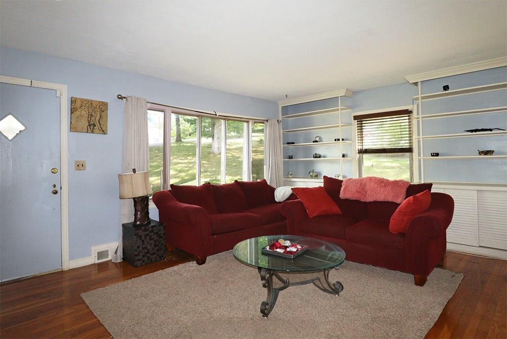 17 Overlook Drive Springfield, MA 01118 - Photo 6 of 20 Gallery Image 6
