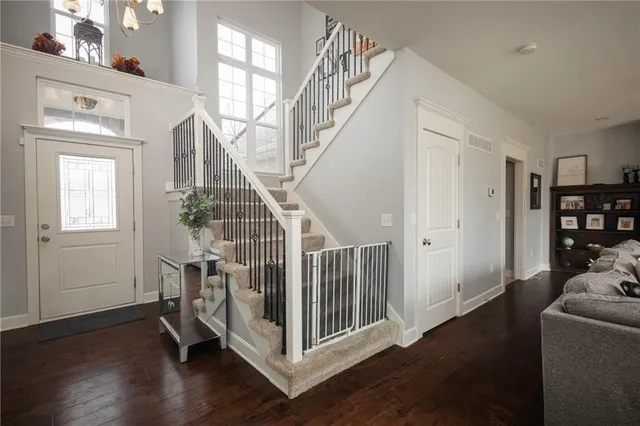 $489,900 | 629 Oakmont Drive, Warrensburg, MO 64093