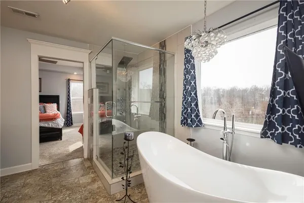 $489,900 | 629 Oakmont Drive, Warrensburg, MO 64093