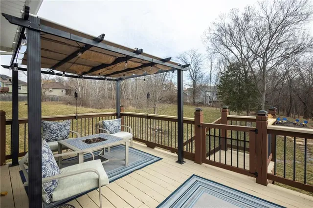 $489,900 | 629 Oakmont Drive, Warrensburg, MO 64093