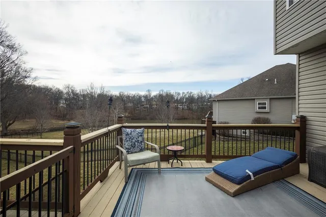 $489,900 | 629 Oakmont Drive, Warrensburg, MO 64093