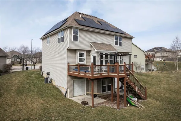 $489,900 | 629 Oakmont Drive, Warrensburg, MO 64093