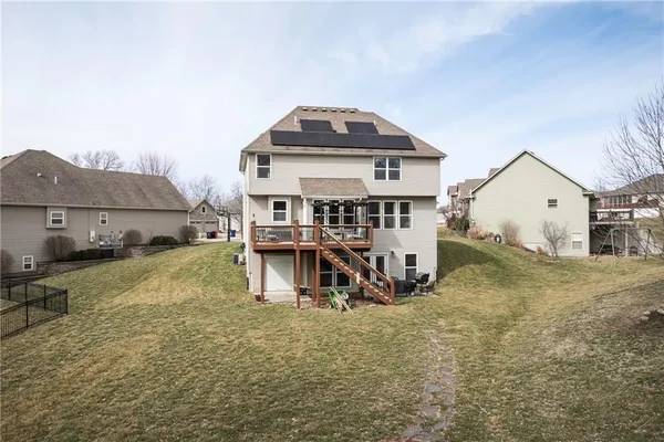 $489,900 | 629 Oakmont Drive, Warrensburg, MO 64093