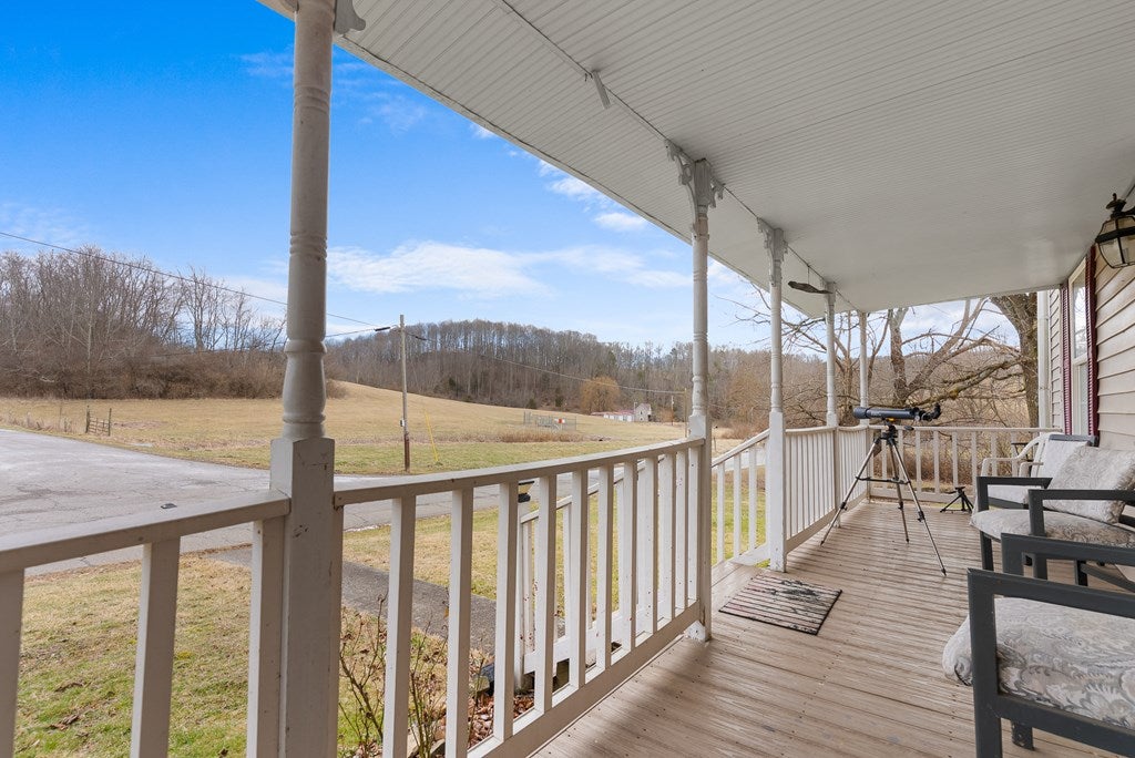 600 Crowe Hollow Road Atkins, VA 24311 - Photo 5 of 36 Gallery Image 5