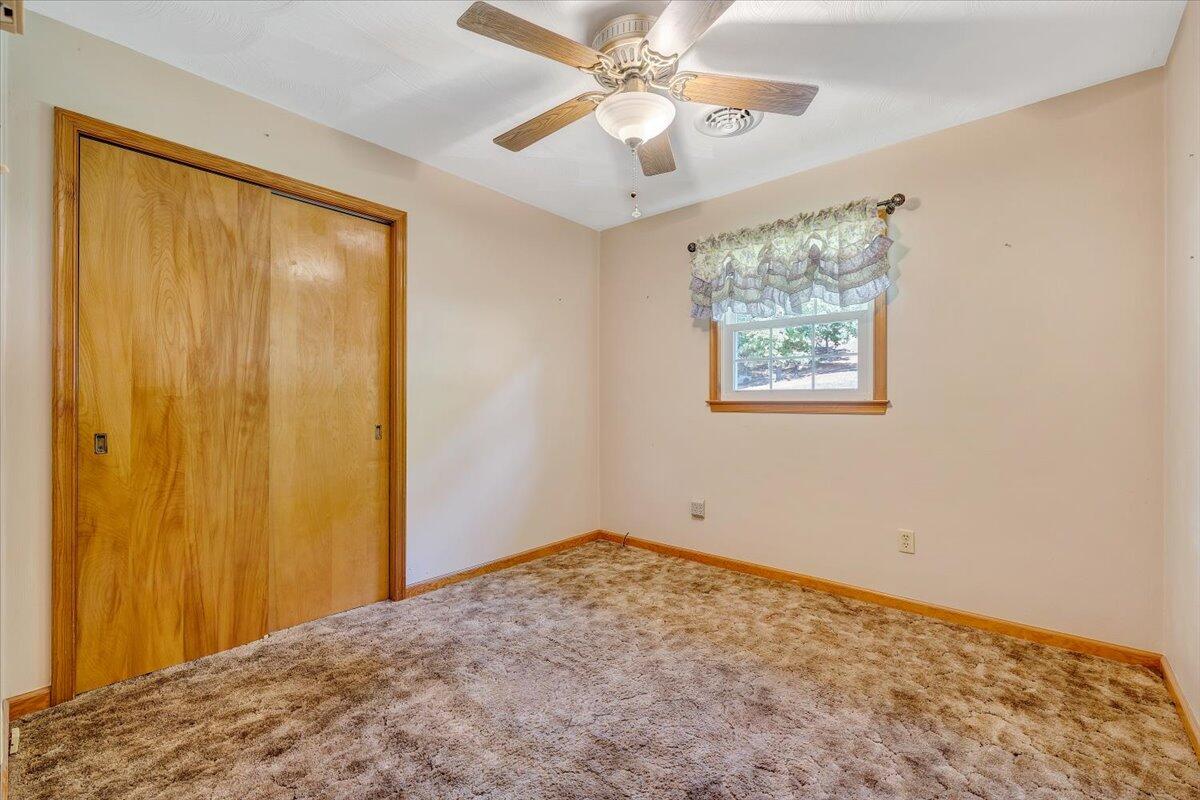 1142 Nemmo Road Vinton, VA 24179 - Photo 12 of 35 12-MIB00794