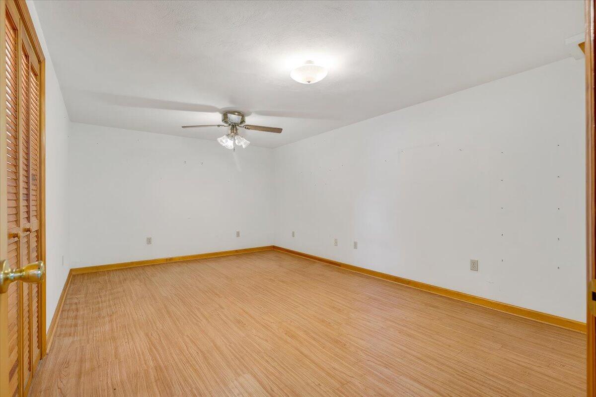 1142 Nemmo Road Vinton, VA 24179 - Photo 18 of 35 18-MIB00812