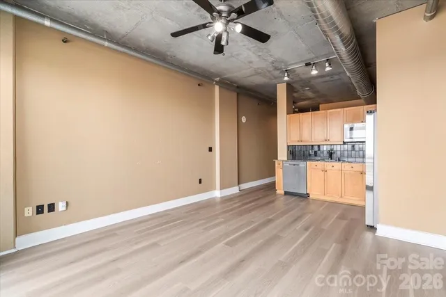 $239,900 | 505 East 6th Street, Unit 814, Charlotte, NC 28202