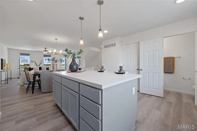 $378,985 | 5034 Becks Lndg Lane, St. Charles, MO 63301