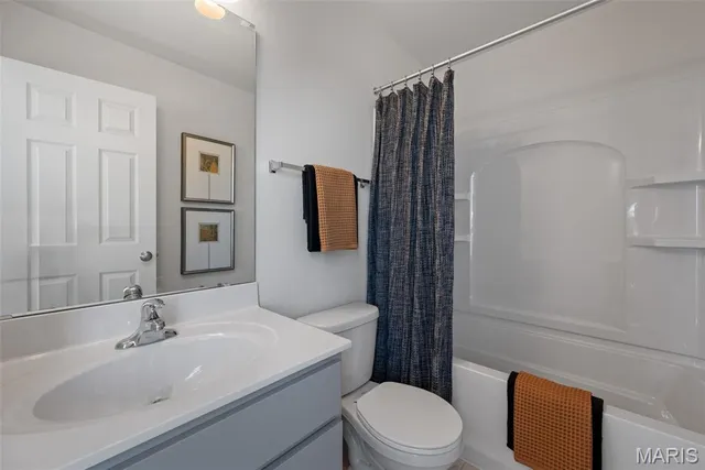 $378,985 | 5034 Becks Lndg Lane, St. Charles, MO 63301