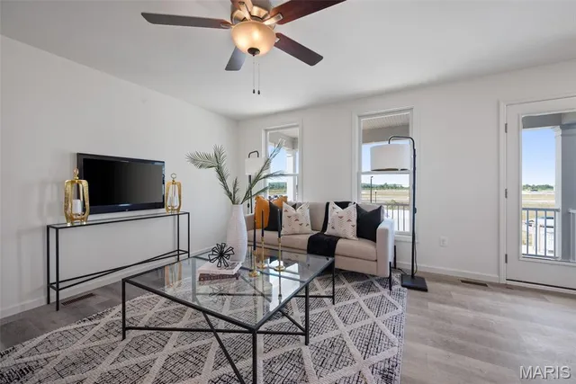 $378,985 | 5034 Becks Lndg Lane, St. Charles, MO 63301