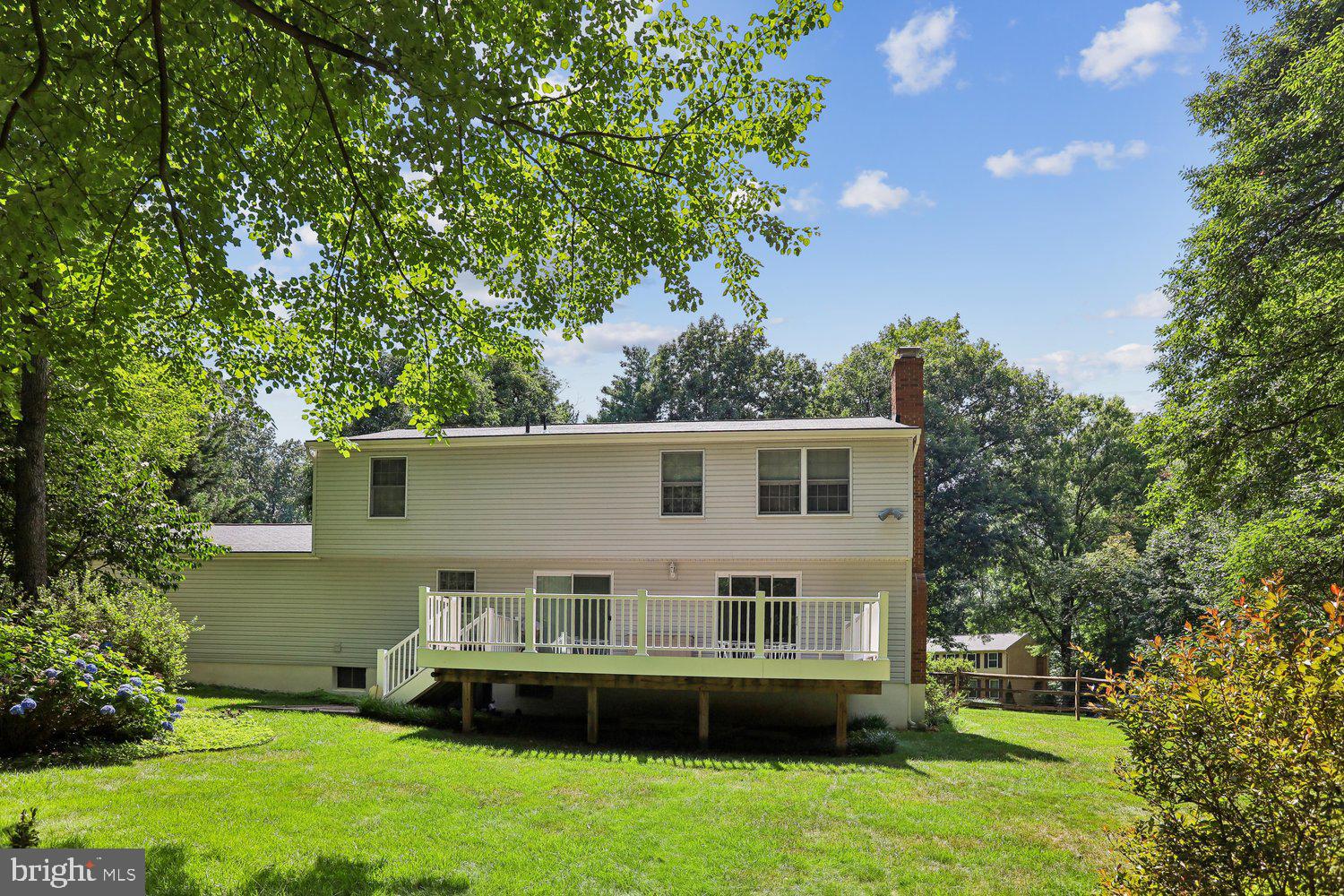 2403 Andorra Place Reston, VA 20191 - Photo 46 of 55 Back Elevation