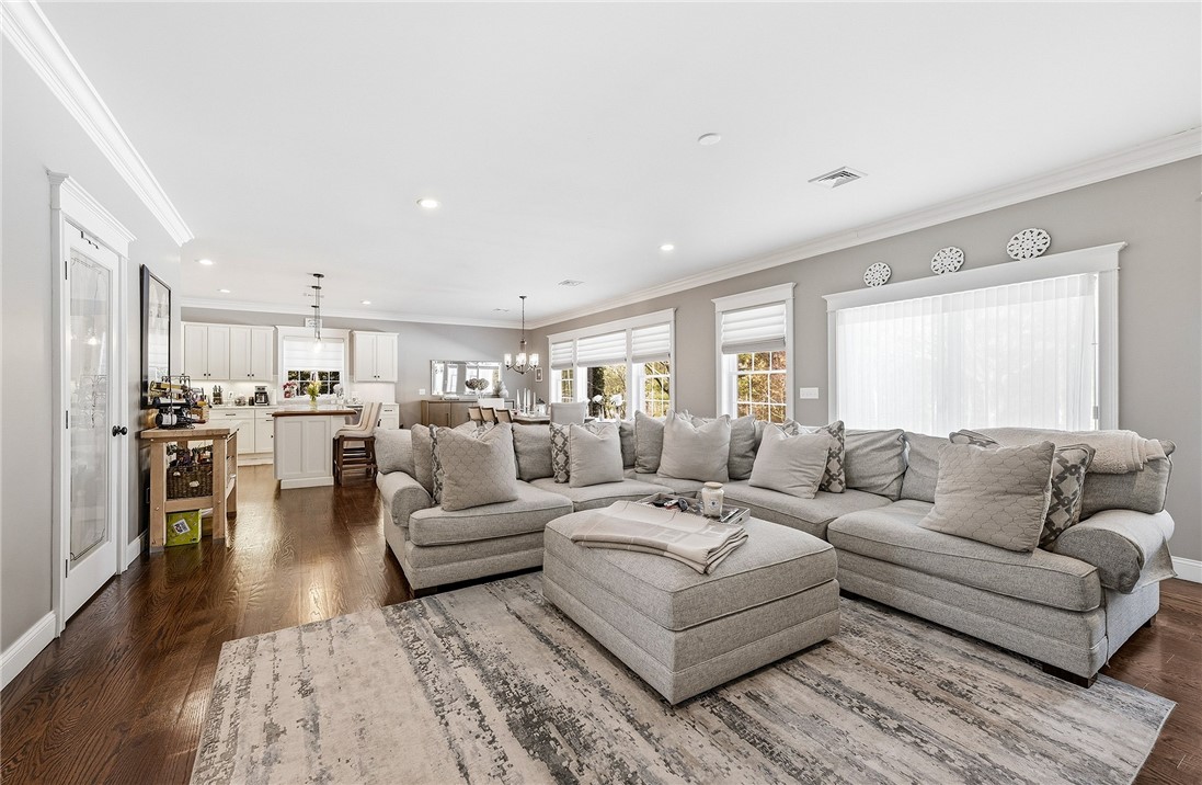 163 Hanton Road North Smithfield, RI 02896 - Photo 11 of 33 Gallery Image 11