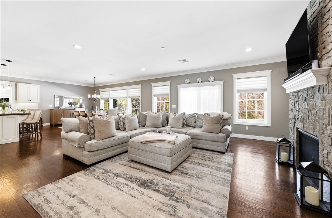 163 Hanton Road North Smithfield, RI 02896 - Photo 12 of 33 Gallery Image 12