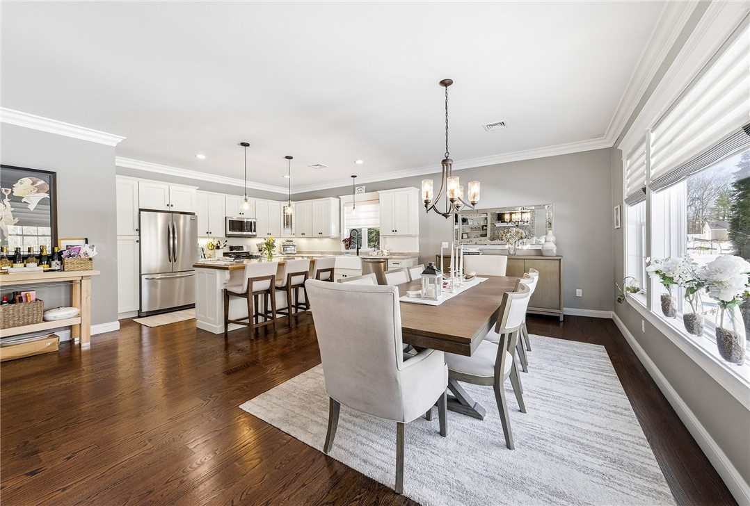 163 Hanton Road North Smithfield, RI 02896 - Photo 8 of 33 Gallery Image 8
