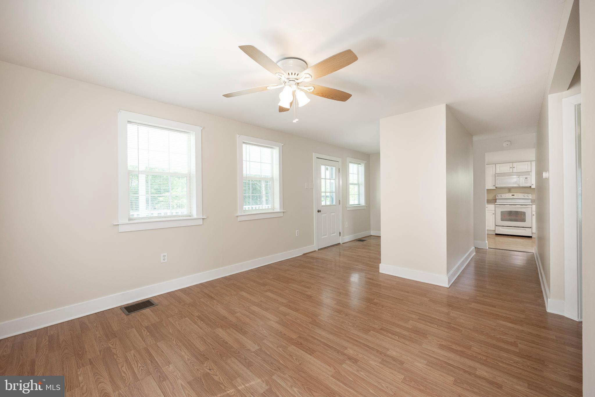 102 Chapel Road Boyertown, PA 19512 - Photo 7 of 24 Gallery Image 7